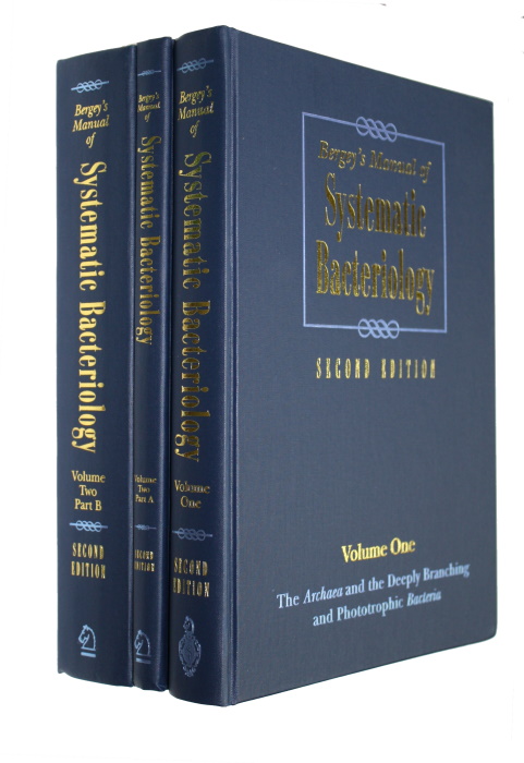 Boone, D.R.; Castenholz, R.W.; Brenner, D.J.; Krieg, N.R.; Staley, J.T. - Bergey's Manual of Systematic Bacteriology Vol. 1-2(A+B)