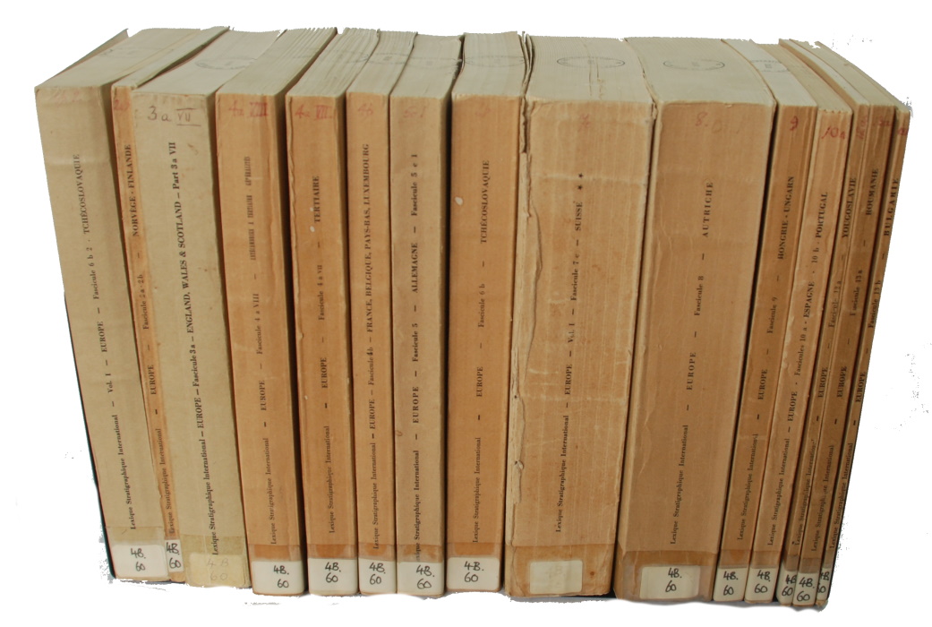 Centre National De La Recherche Scientifique - Lexique Stratigraphique International Vol. 1. (15 fascicules)